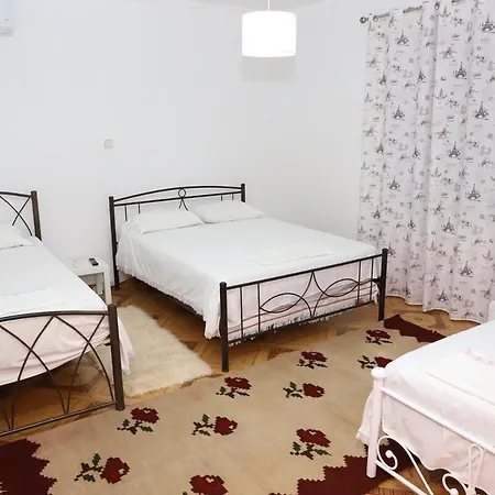 Renata Appartement Berat