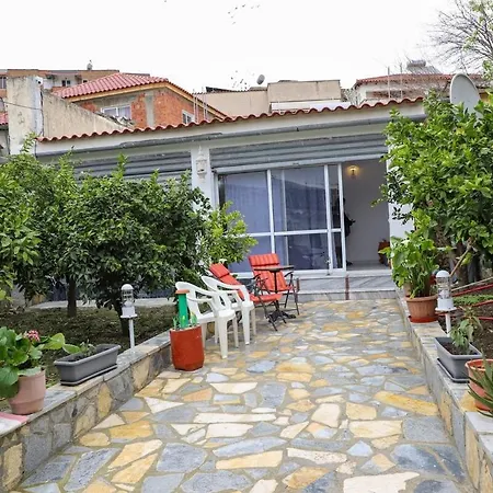 Renata Apartment *